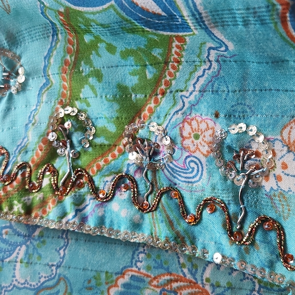 Tunic - Picture 3 of 4